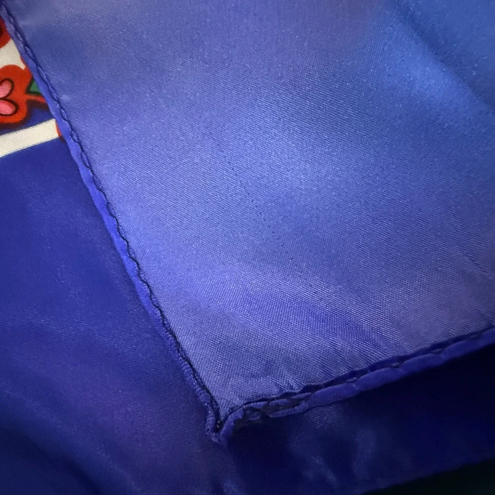 Roma Silky Scarf Italian Fashion‎ Blue Paisley Floral Square Scarf